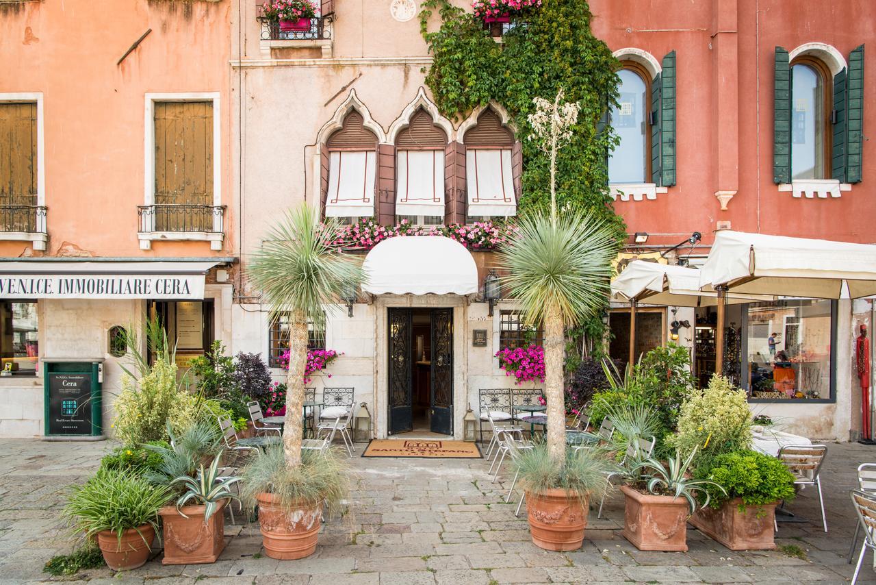 Hotel Santo Stefano Venedig Exteriör bild